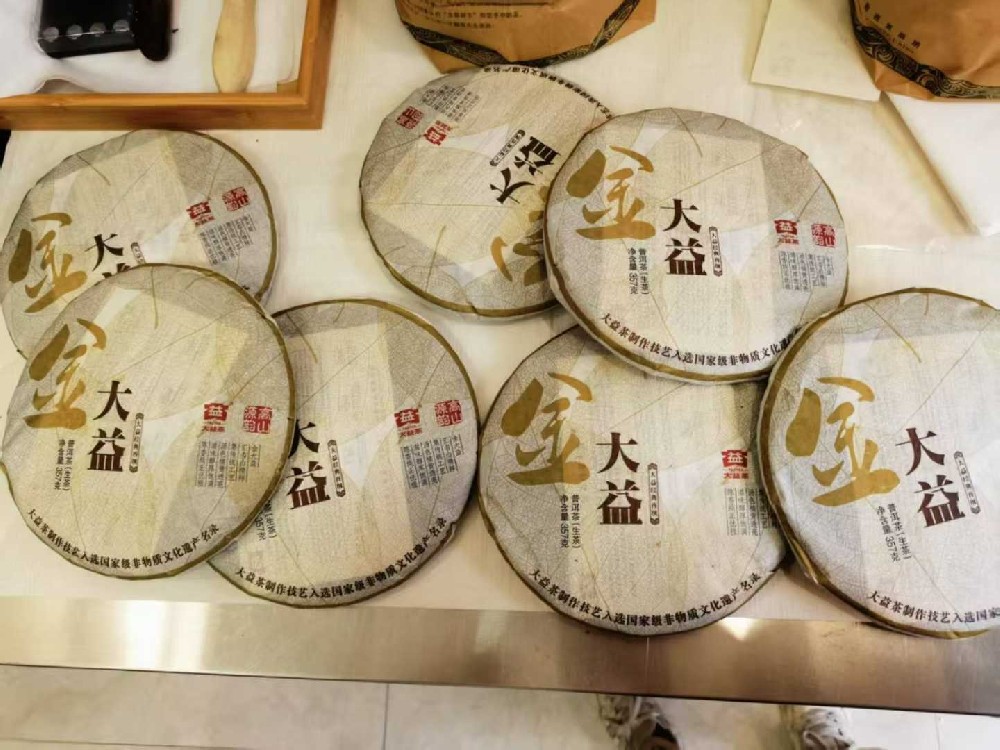 台州老茶客亲测：回收普洱茶哪个平台好？我的实战经验分享